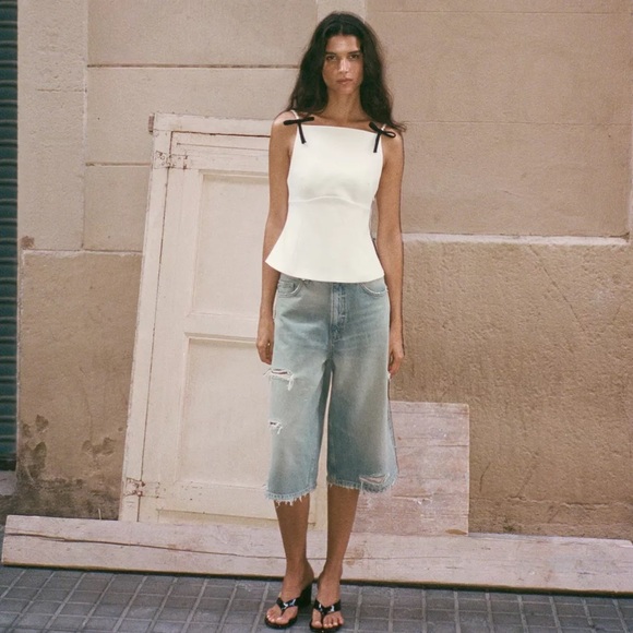 Zara White Camisole with Black Bow Accents - Picture 2 of 12